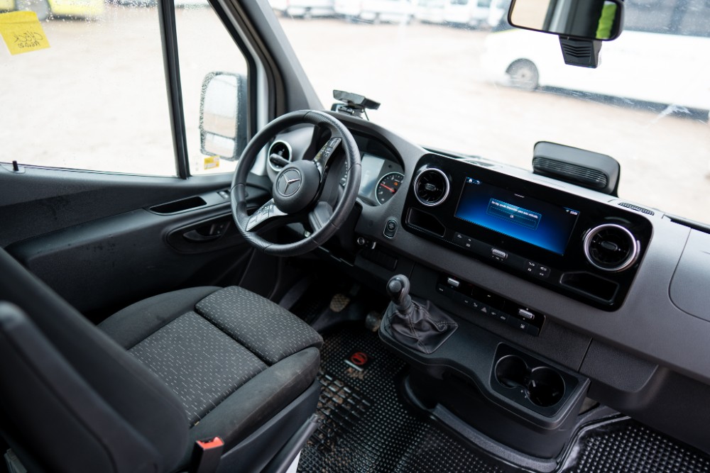 Mercedes-Benz SPRINTER 517 CDI MINIBUS — foto 7